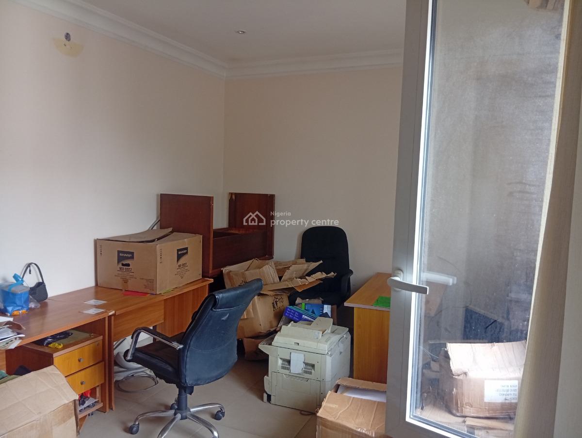 Serviced 2 Bedroom Office Flat with Elevator, Lekki Phase 1, Lekki, Lagos, Office Space for Rent