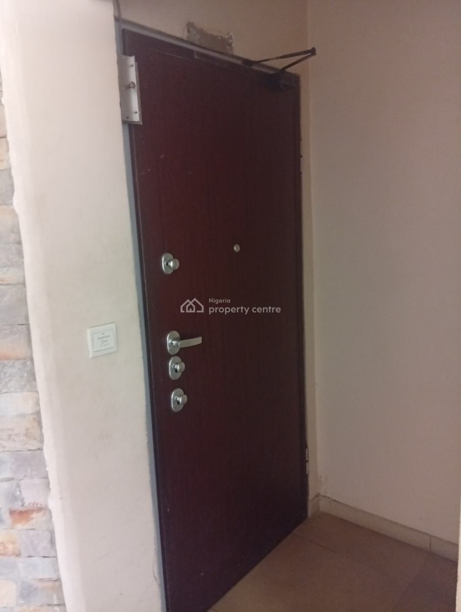 Serviced 2 Bedroom Office Flat with Elevator, Lekki Phase 1, Lekki, Lagos, Office Space for Rent