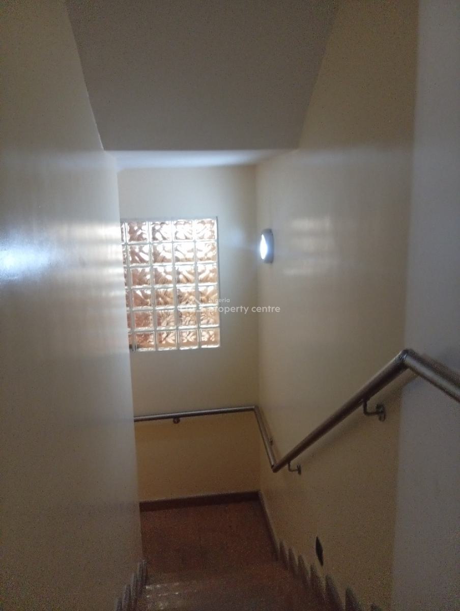 Serviced 2 Bedroom Office Flat with Elevator, Lekki Phase 1, Lekki, Lagos, Office Space for Rent