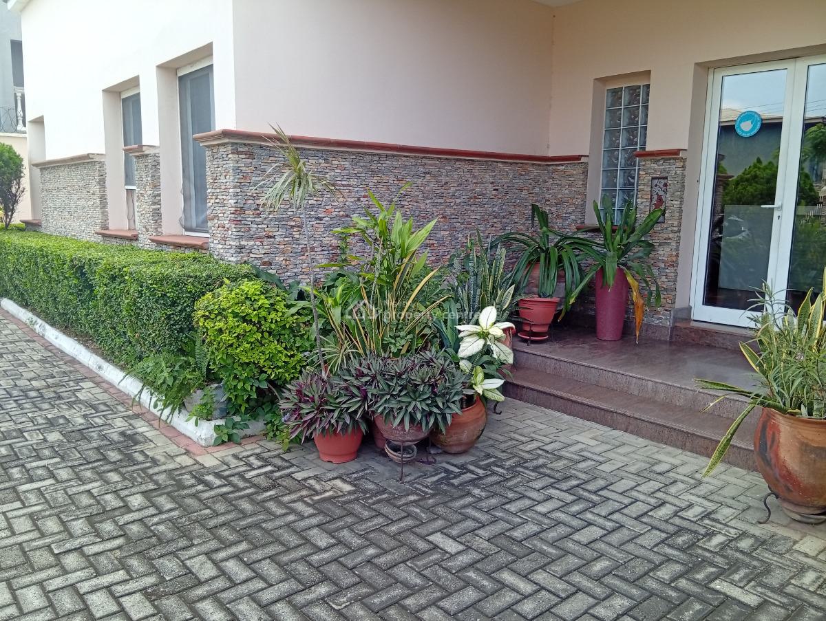 Serviced 2 Bedroom Office Flat with Elevator, Lekki Phase 1, Lekki, Lagos, Office Space for Rent