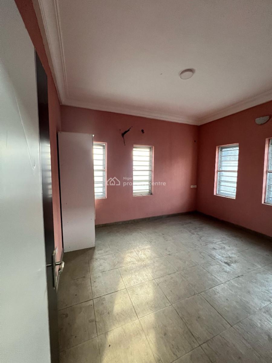 Pristine 3 Bedroom Apartment with Bq, Ikeja Gra, Ikeja, Lagos, Flat / Apartment for Sale