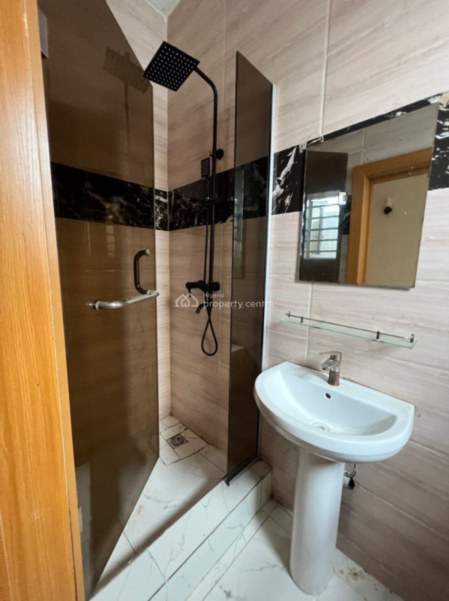 Room Upstairs in a Shared Apartment, Ikota Gra Estate, Ikota, Lekki, Lagos, Flat / Apartment for Rent