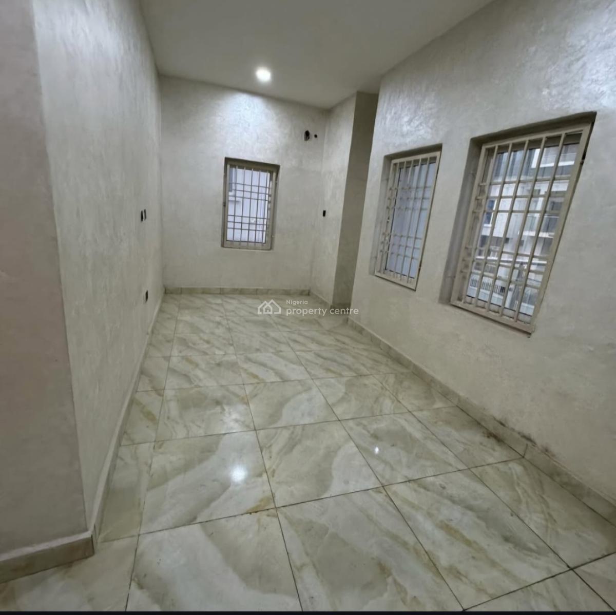 5bedrooms Fully Detached Duplex, Guzape, Guzape District, Abuja, Detached Duplex for Sale