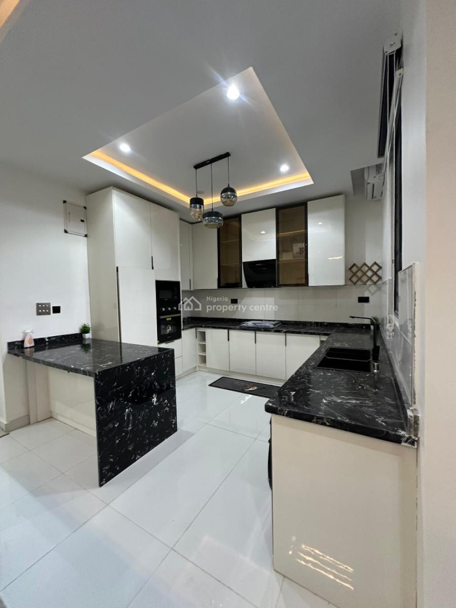 Elegantly Built 2bedroom Apartment with Pool,gym&elevator:no Furniture, Ikate Lekki, Ikate Elegushi, Lekki, Lagos, Flat / Apartment for Sale