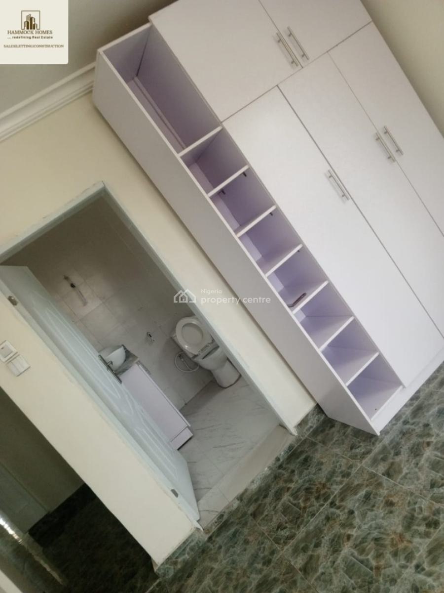 a Tastefully Finished Luxurious Massive 6 Bedroom Detached Duplex, Federal Government Housing Estate, Apapa, Moniya, Moniya, Ibadan, Oyo, House for Sale