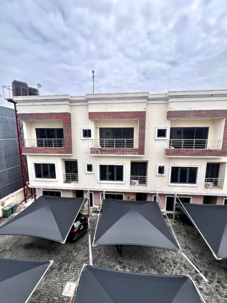 Pristine 4-bedroom Terrace with a Bq in an Estate, Lekki Phase 1, Lekki, Lagos, Terraced Duplex for Sale
