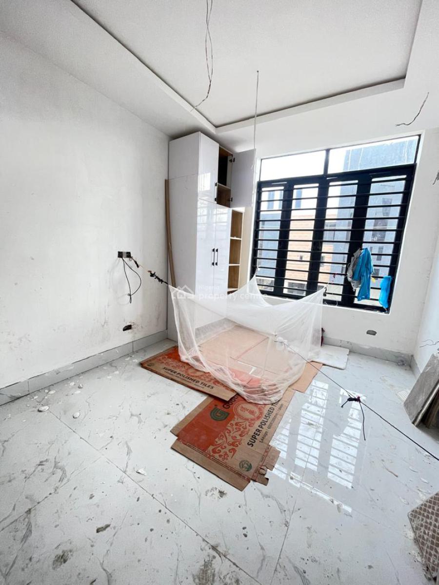 2 Bedroom Apartment Available, Lekki Phase 1, Lekki, Lagos, Flat / Apartment for Sale