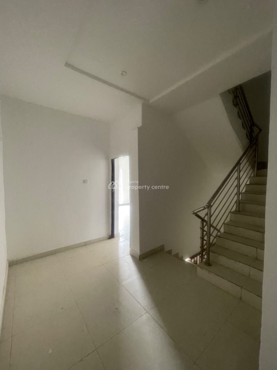 4 Bedroom Terrace Duplex and a Bq, Jahi, Abuja, Terraced Duplex for Rent
