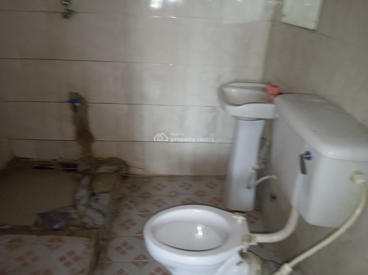 a Nice Room in a Shared Apartment, Abraham Adasanya Estate, Ajiwe, Ajah, Lagos, Self Contain (single Rooms) for Rent