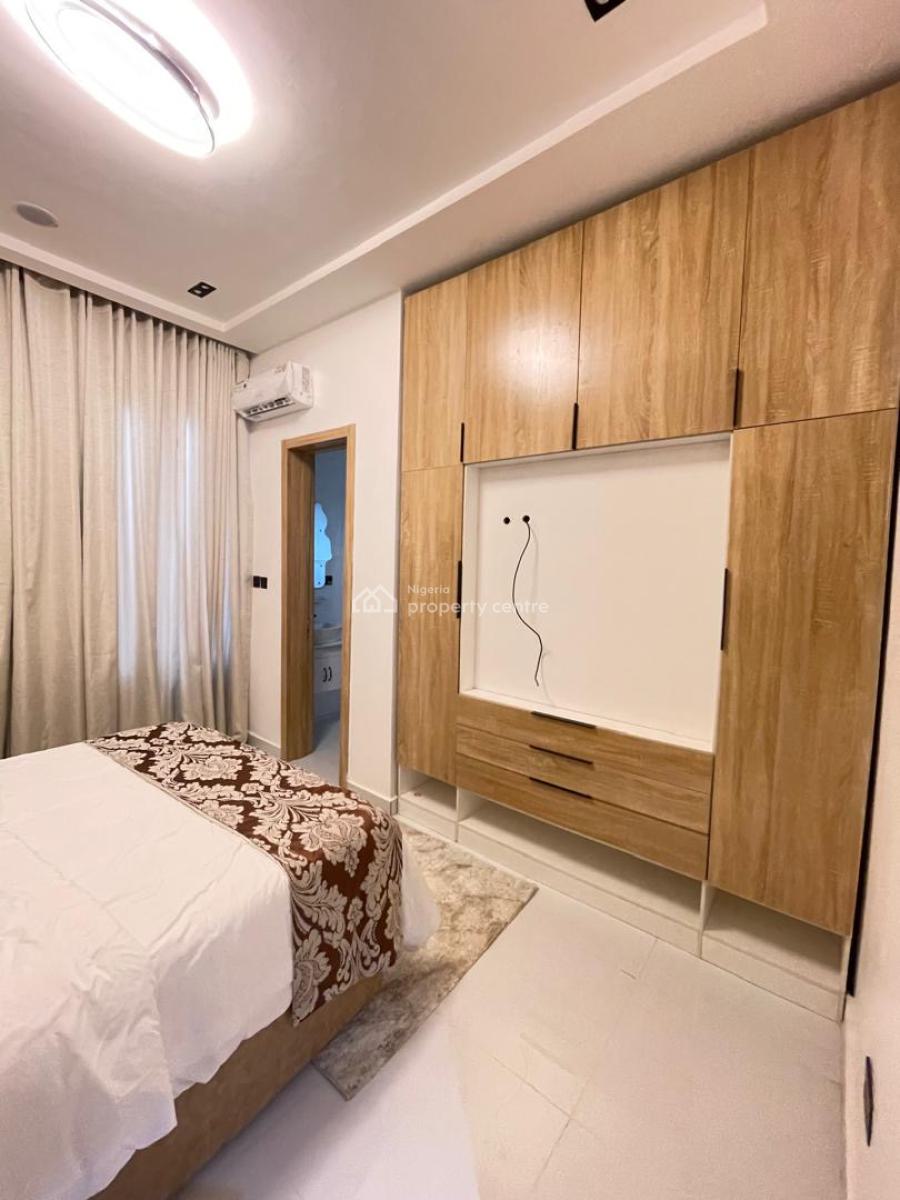 These Beautifully Built Luxury 3 Bedroom Penthouse, Lekki Phase 1, Lekki, Lagos, Flat / Apartment for Sale