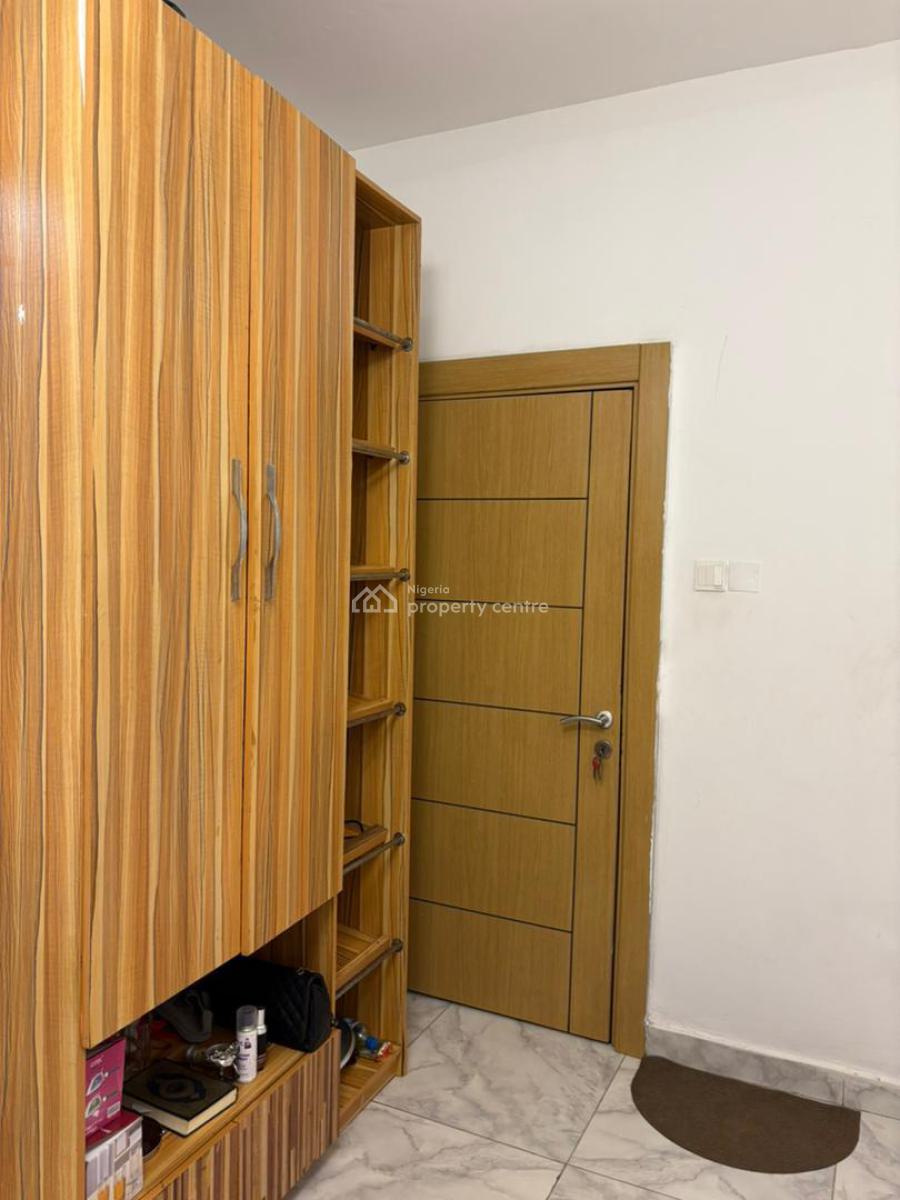 Luxury Single Bedroom Apartment Upstairs, Pearl Court  Orchid Road, Lekki Expressway, Lekki, Lagos, Self Contain (single Rooms) for Rent
