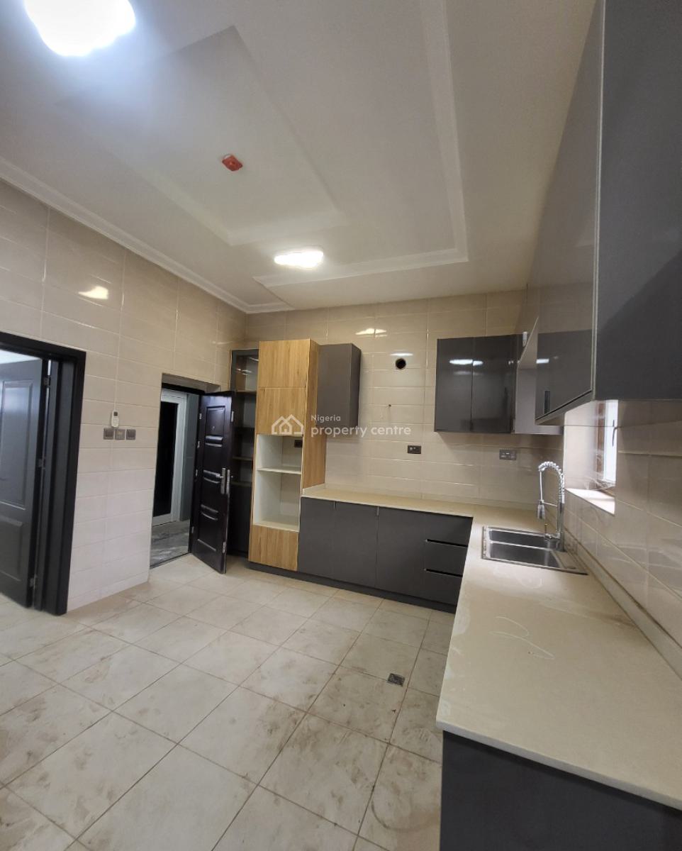 Luxurious Massive 2 Bedroom Flat, Near Games Village, Kaura, Abuja, Flat / Apartment for Rent