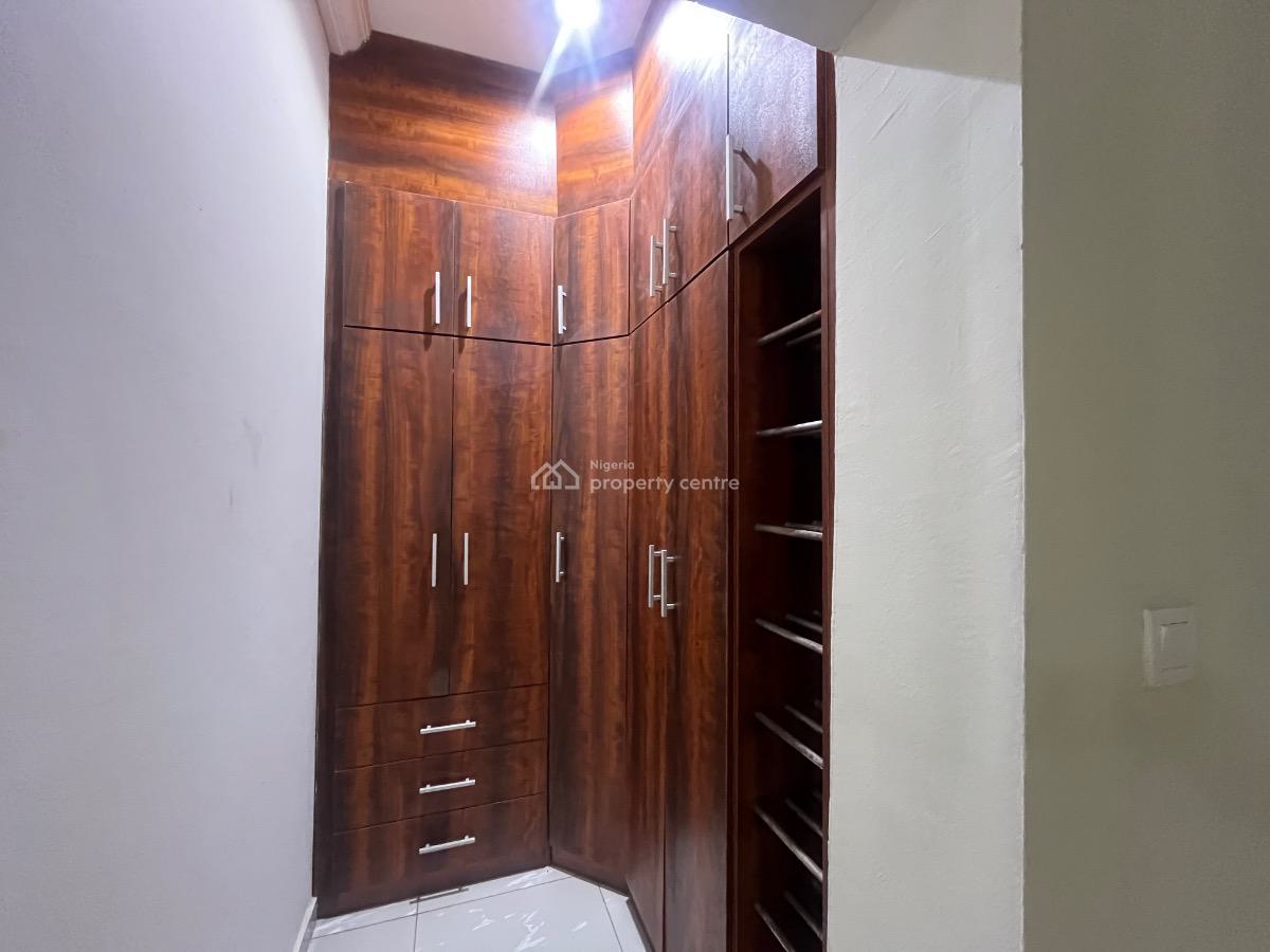 Newly Build 3 Bedroom Apartment, Off Freedom Way, Lekki Phase 1, Lekki, Lagos, Flat / Apartment for Rent