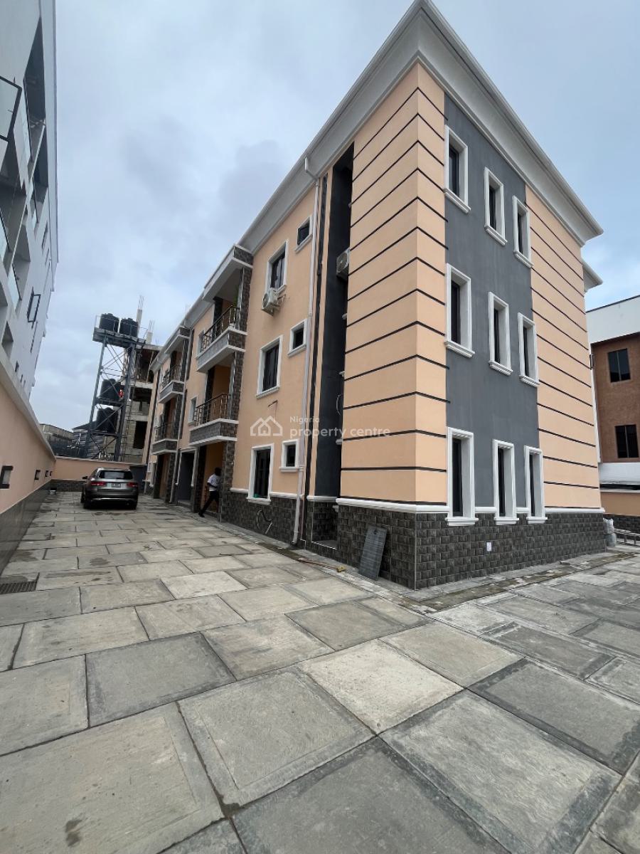 Newly Build 3 Bedroom Apartment, Off Freedom Way, Lekki Phase 1, Lekki, Lagos, Flat / Apartment for Rent