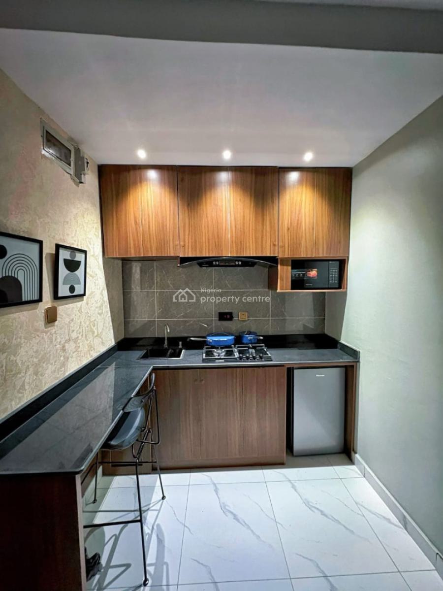 Studio Apartment, 24 Abayomi Street, Surulere, Lagos, Self Contain (single Rooms) Short Let