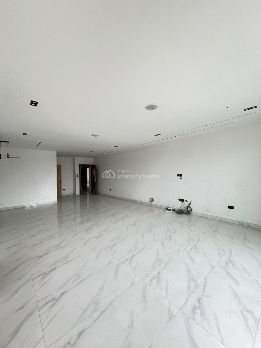 Spacious 2 Bedroom Apartment with  Bq, Swimming Pool, Gym, Lekki Phase 1, Lekki Phase 1, Lekki, Lagos, Block of Flats for Sale