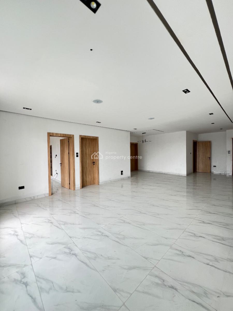 Spacious 2 Bedroom Apartment with  Bq, Swimming Pool, Gym, Lekki Phase 1, Lekki Phase 1, Lekki, Lagos, Block of Flats for Sale