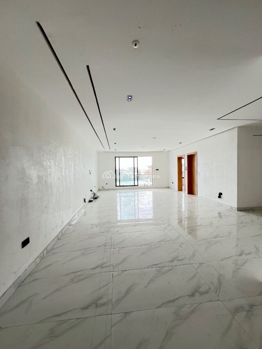 Spacious 2 Bedroom Apartment with  Bq, Swimming Pool, Gym, Lekki Phase 1, Lekki Phase 1, Lekki, Lagos, Block of Flats for Sale