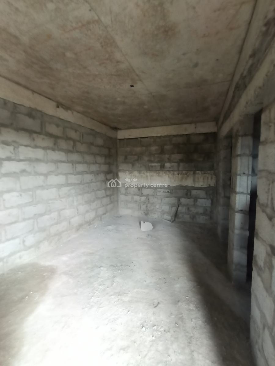 Newly Built Carcass 4 Bedroom Townhouses with a Bq, Medina Estate, Medina, Gbagada, Lagos, Terraced Duplex for Sale
