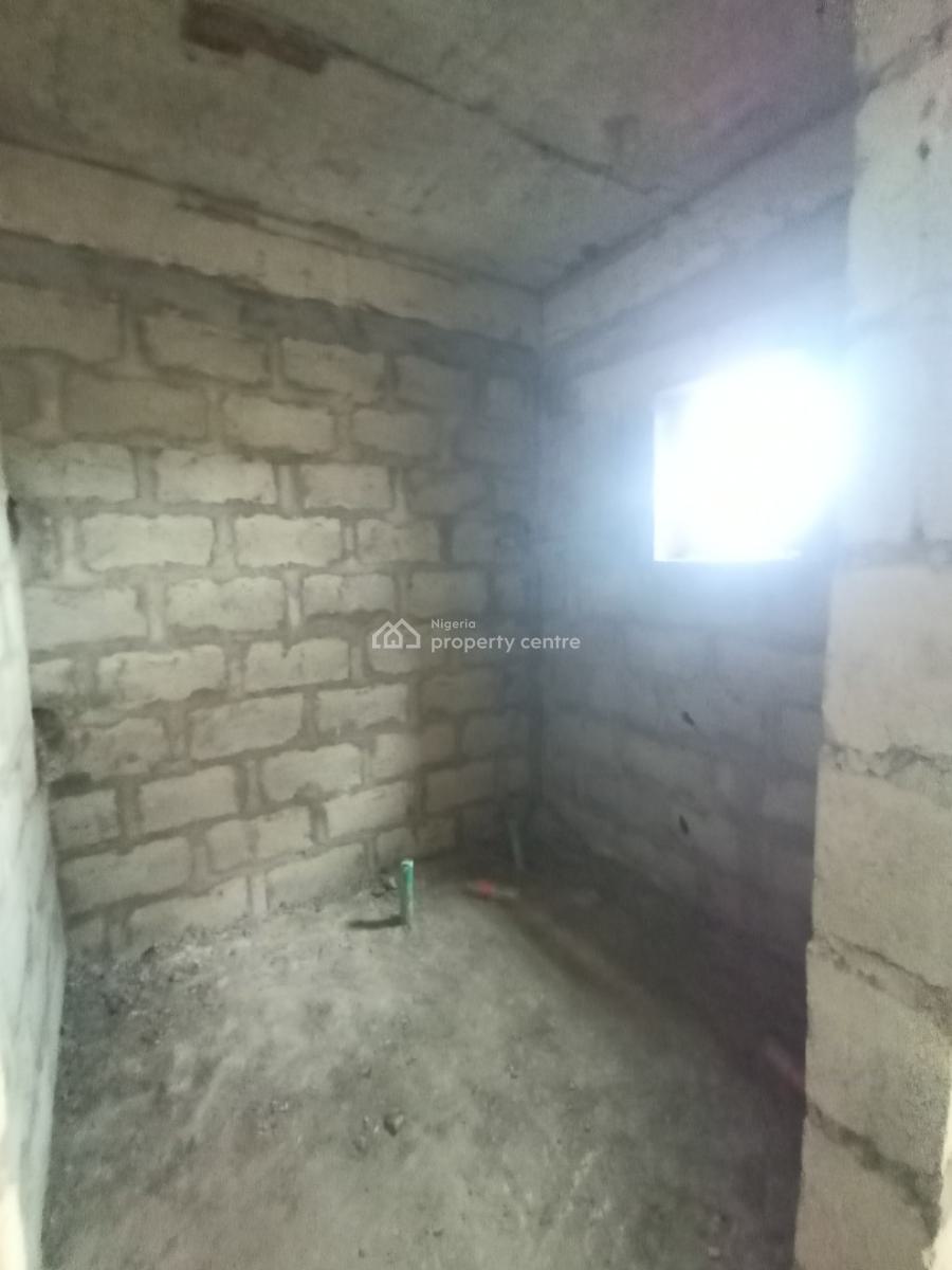 Newly Built Carcass 4 Bedroom Townhouses with a Bq, Medina Estate, Medina, Gbagada, Lagos, Terraced Duplex for Sale