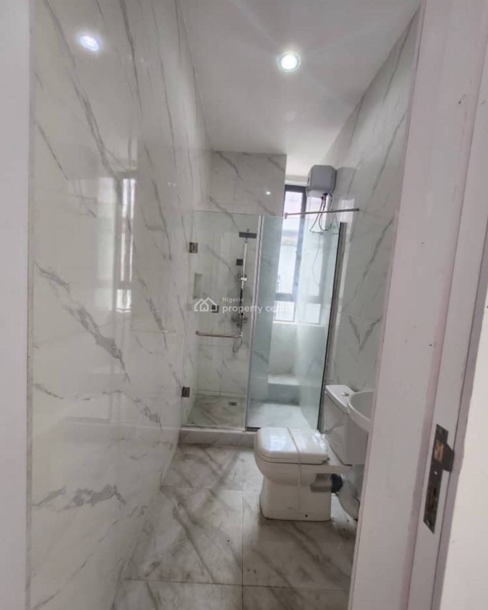 2 Bedroom Flat, Bakare Estate, Agungi, Lekki, Lagos, Flat / Apartment for Rent