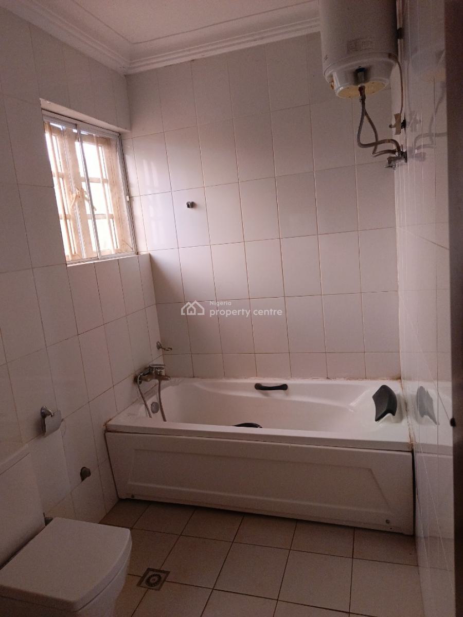 Massive 3 Bedroom Flat with Bq on The 2nd Floor, After Polaris Bank, Life Camp, Abuja, Flat / Apartment for Rent