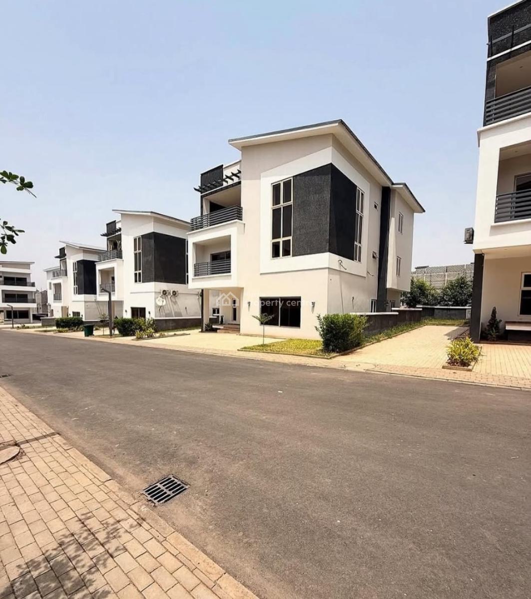 5bedrooms Detached Duplex, Lifecamp, Life Camp, Abuja, Detached Duplex for Sale