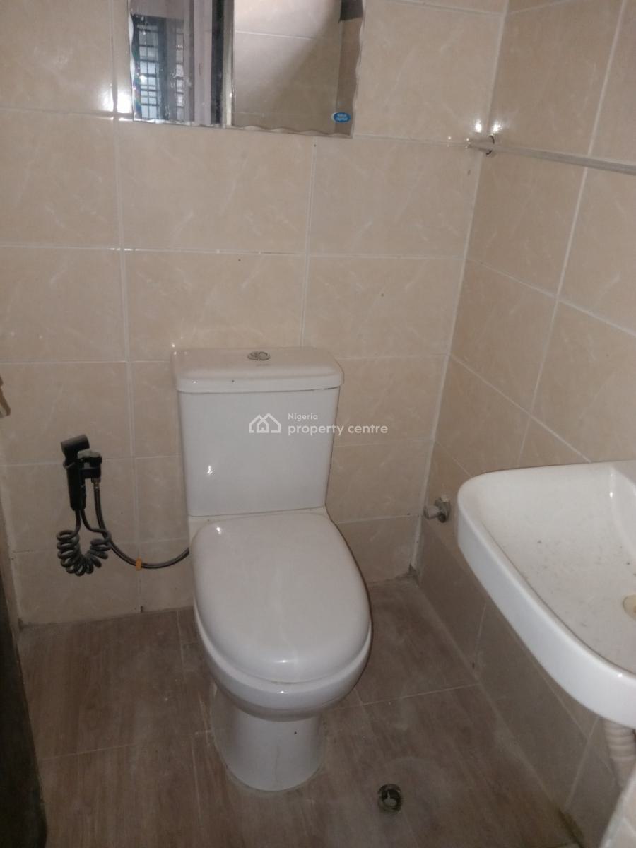 Spacious 2 Bedroom Flat, Ogombo, Ajah, Lagos, Flat / Apartment for Rent