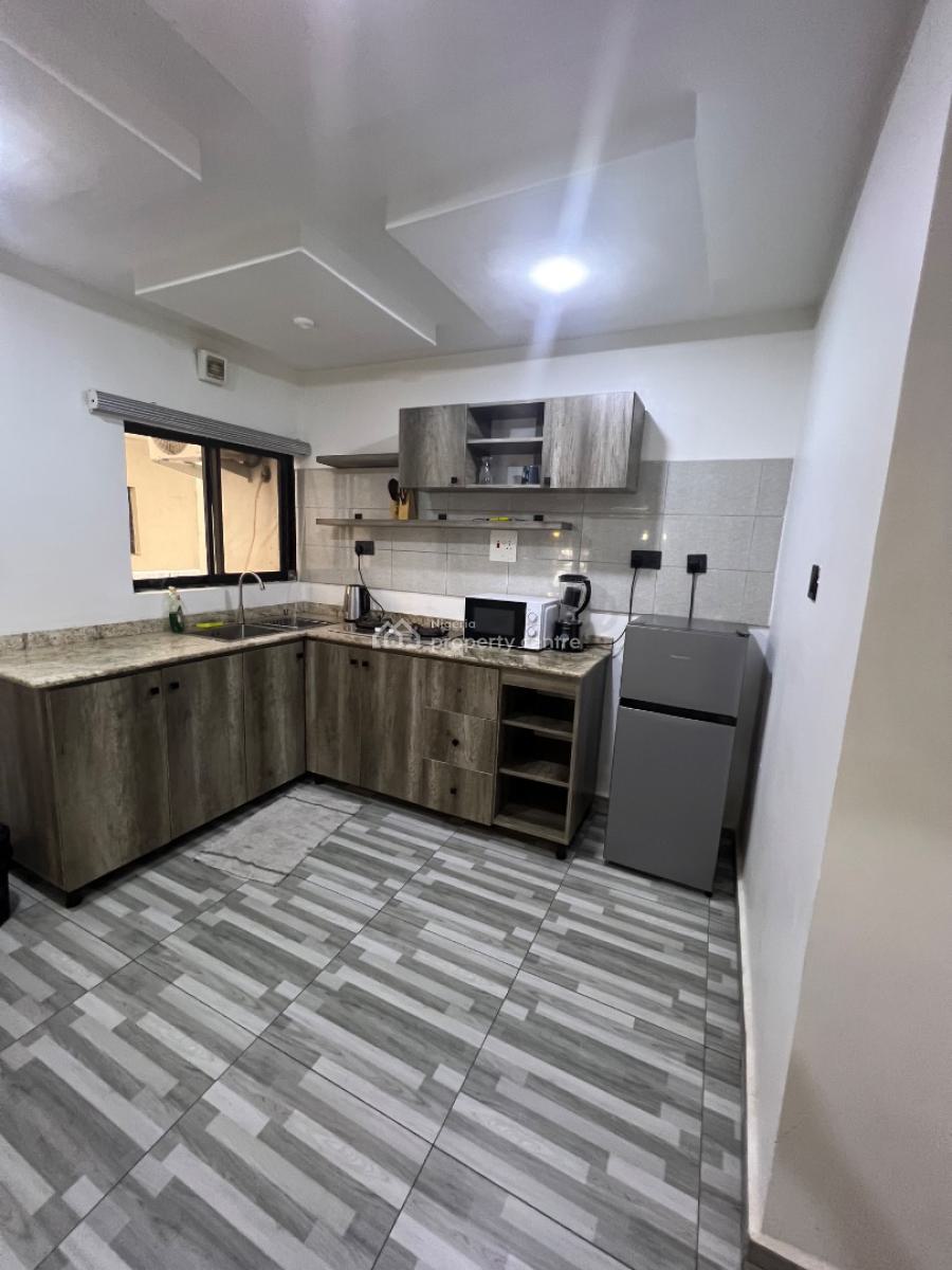 Sophisticated 2 Bedroom with Excellent Facilities, Wuye, Abuja, Flat / Apartment Short Let