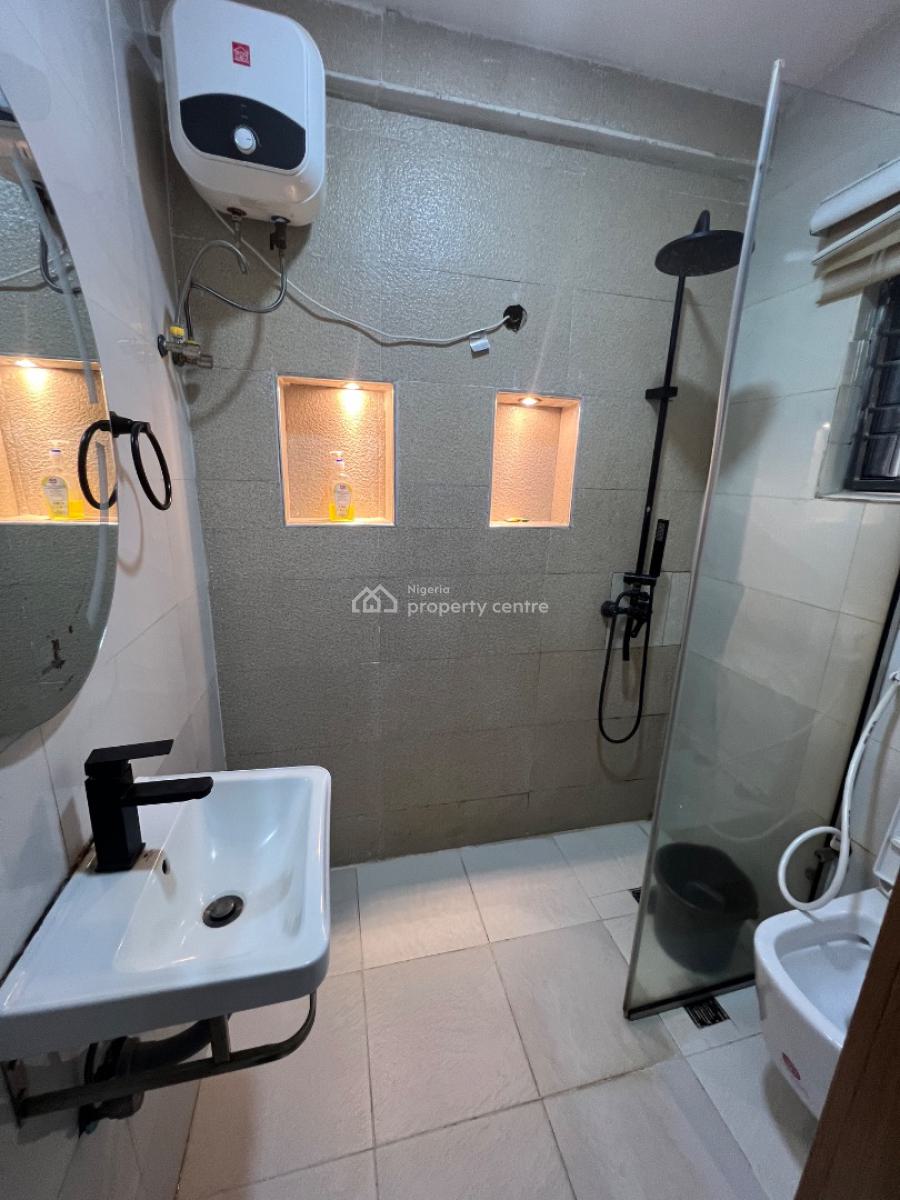 Sophisticated 2 Bedroom with Excellent Facilities, Wuye, Abuja, Flat / Apartment Short Let