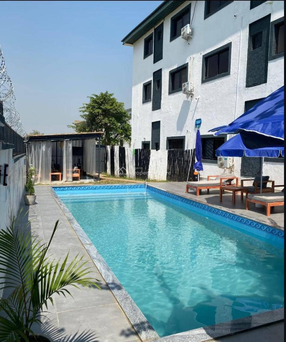 Sophisticated 2 Bedroom with Excellent Facilities, Wuye, Abuja, Flat / Apartment Short Let