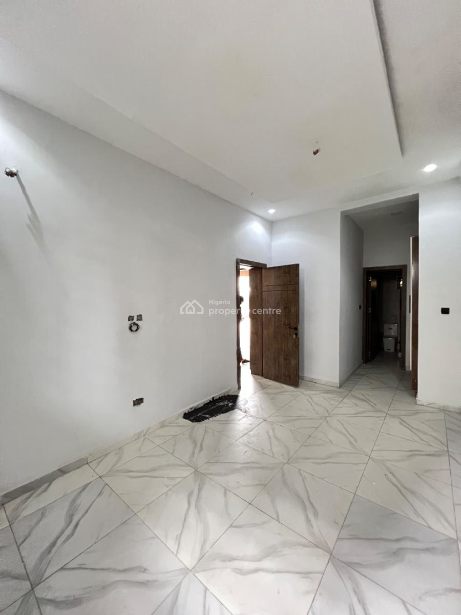 Luxury 2 Bedroom Apartment Bedroom with Swimming Pool and Gym, Ikate, Lekki, Lagos, Block of Flats for Sale
