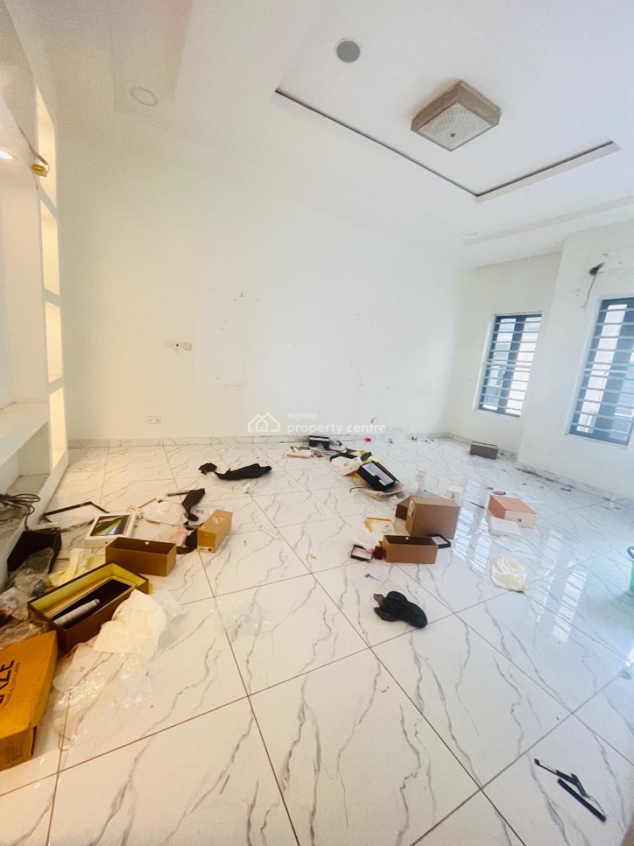 4 Bedroom Terrace Duplex in a Secured Estate, Royal Pine Gate 3 Estate, Lekki, Lagos, Terraced Duplex for Rent