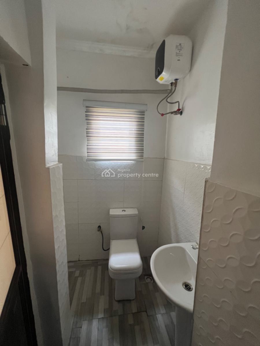 Partly Furnished 2 Bedroom Apartment, Life Camp, Abuja, Flat / Apartment for Rent