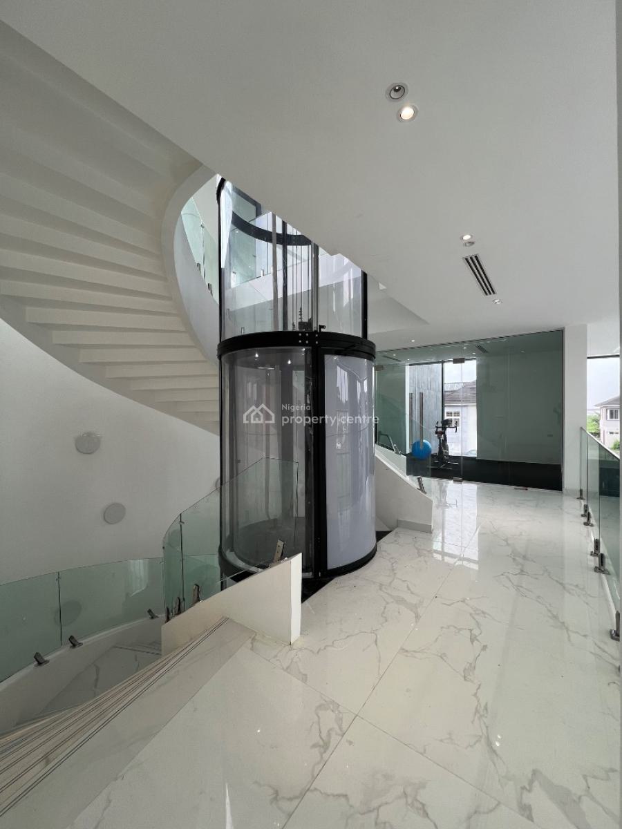 Super Luxurious 5 Bedroom Mansion, Pinnock Beach Estate, Lekki, Lagos, House for Sale