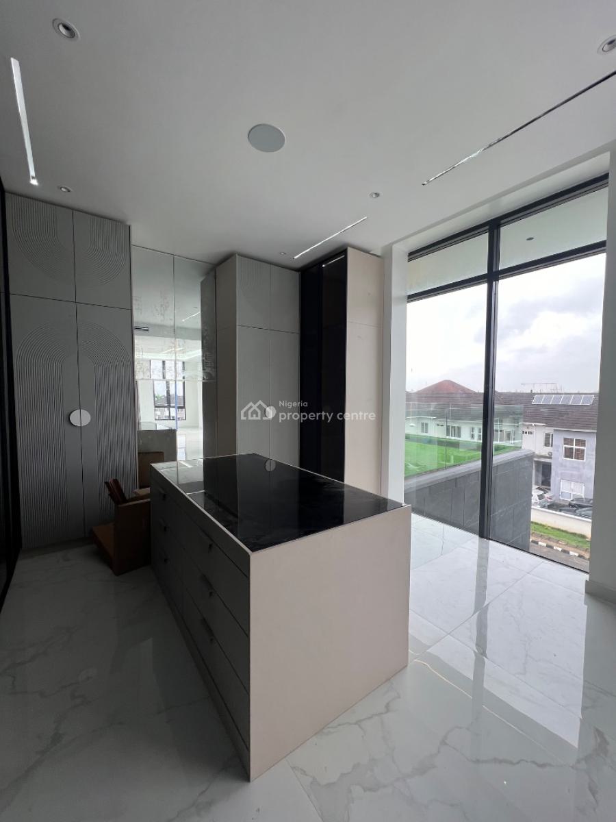 Super Luxurious 5 Bedroom Mansion, Pinnock Beach Estate, Lekki, Lagos, House for Sale