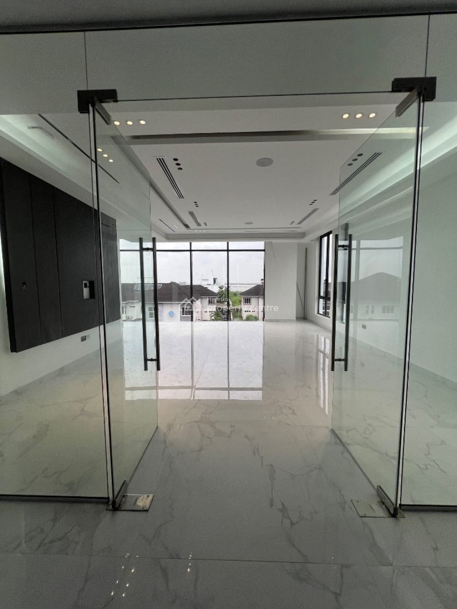 Super Luxurious 5 Bedroom Mansion, Pinnock Beach Estate, Lekki, Lagos, House for Sale