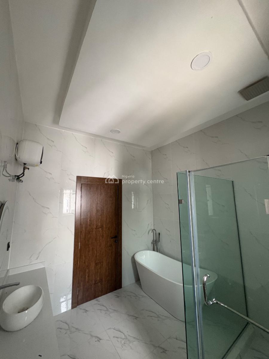 Well Spacious 4 Bedroom Duplex + Bq & Communal Pool, Lagos Business School Axis, Sangotedo, Ajah, Lagos, Terraced Duplex for Sale
