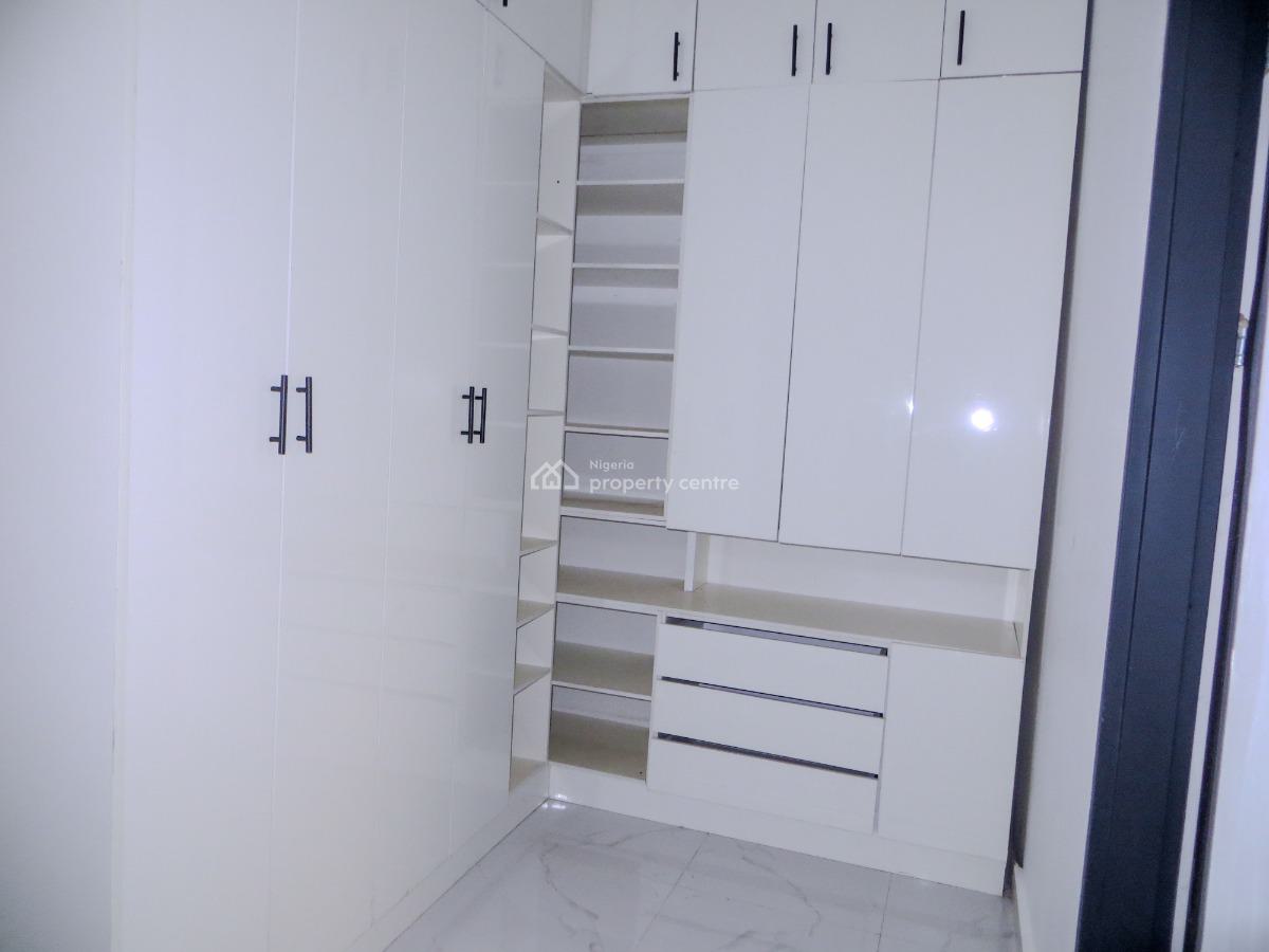 Luxury Living, Guzape District, Abuja, Detached Duplex for Sale