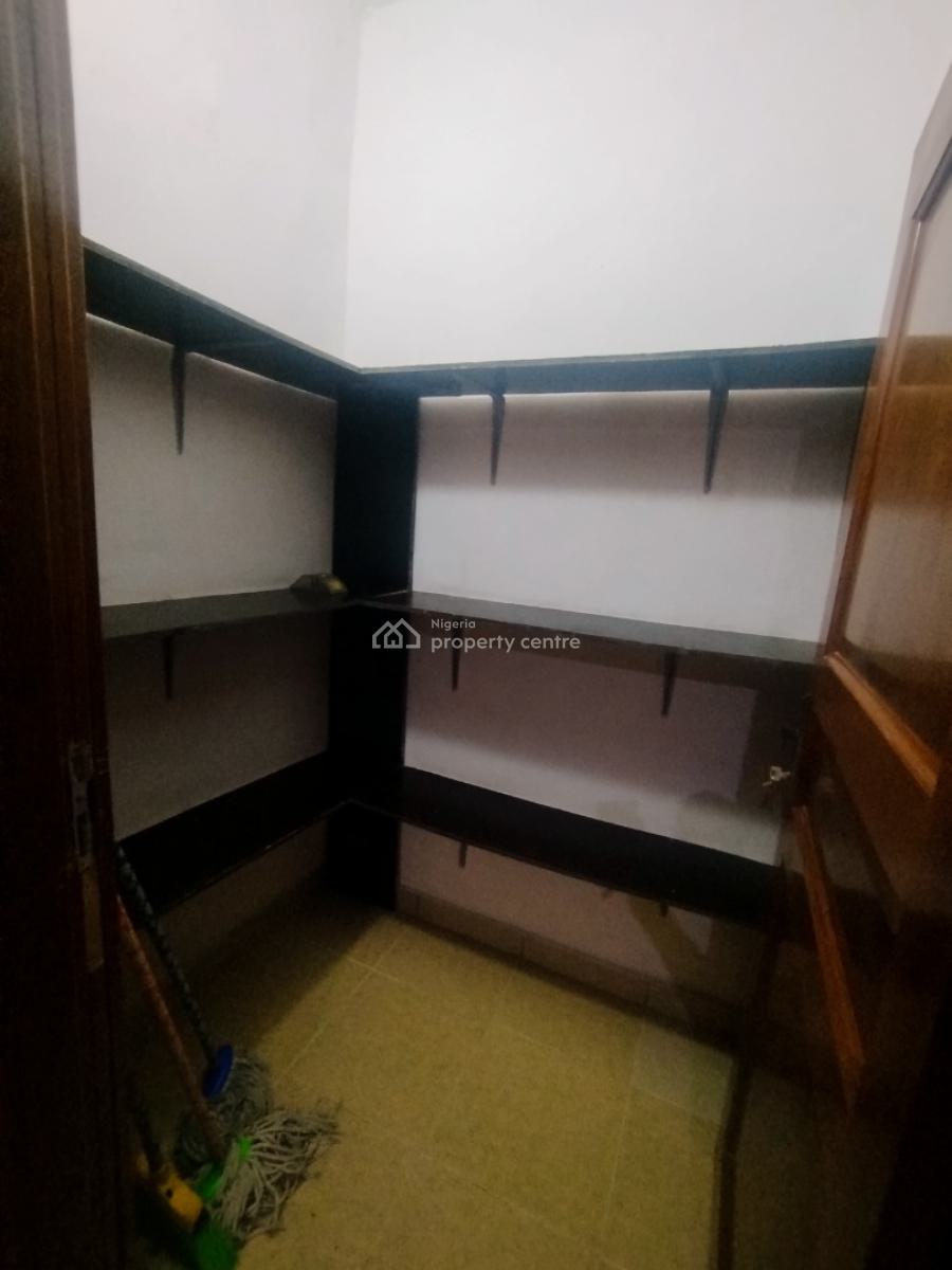 1st Floor 3-bedroom Apartment with Bq, Fitted Acs, Lekki Phase 1, Lekki, Lagos, Flat / Apartment for Rent