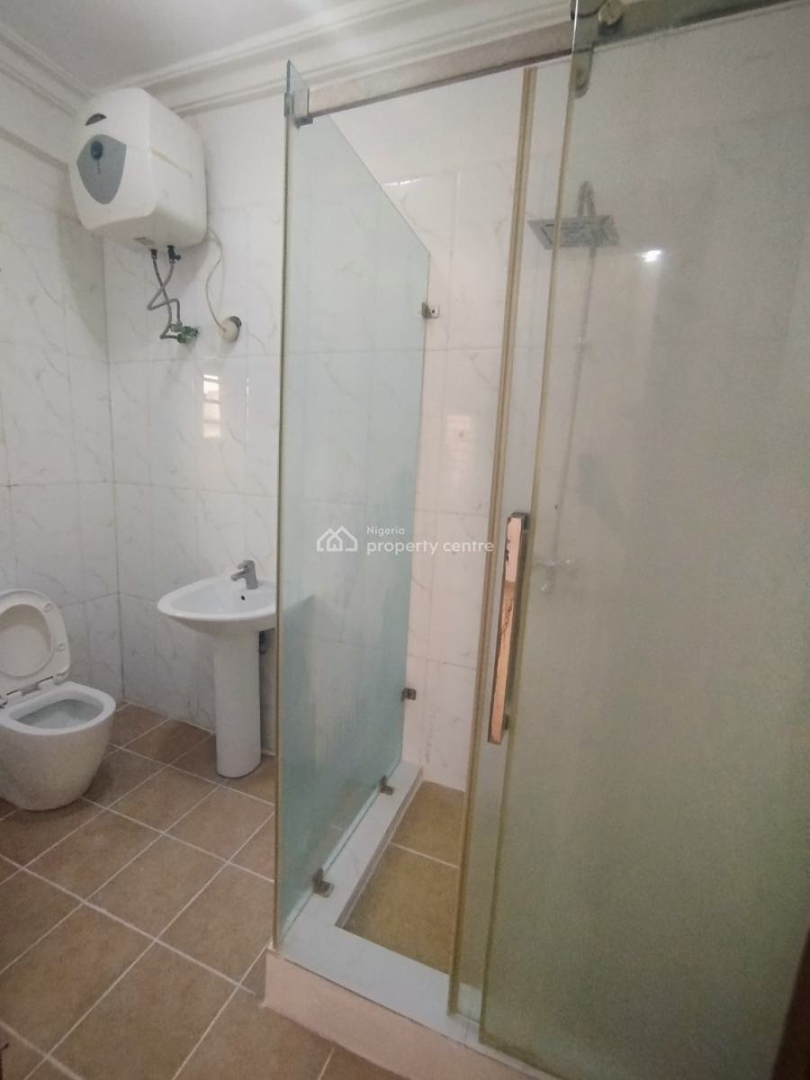 1st Floor 3-bedroom Apartment with Bq, Fitted Acs, Lekki Phase 1, Lekki, Lagos, Flat / Apartment for Rent