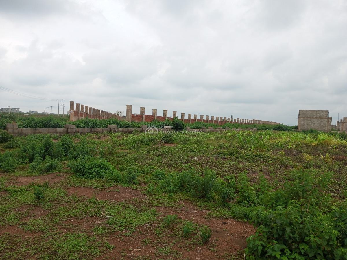 Land for 3 Bedroom Terrace Duplex, Sharing Fence with Lufem Estate, Before Gilmor Construction Yard, Guzape District, Abuja, Residential Land for Sale