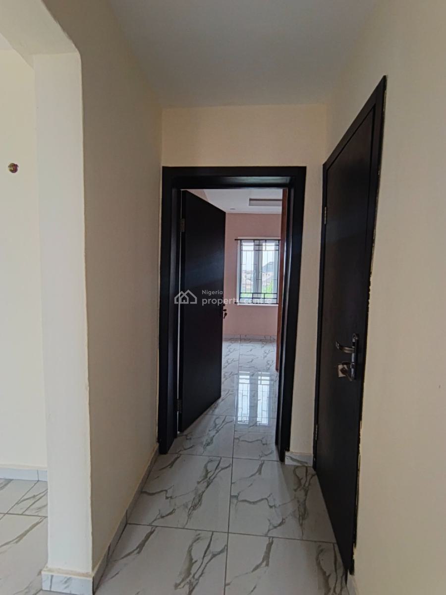 2 Bedroom Flat, Igbogbo, Ikorodu, Lagos, Flat / Apartment for Rent