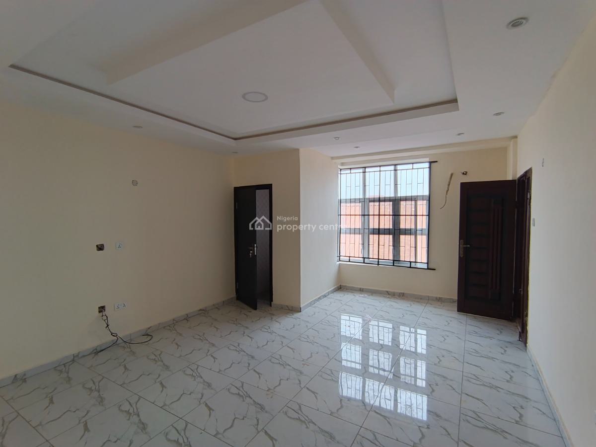 a Room and Parlor, Igbogbo, Ikorodu, Lagos, Mini Flat (room and Parlour) for Rent
