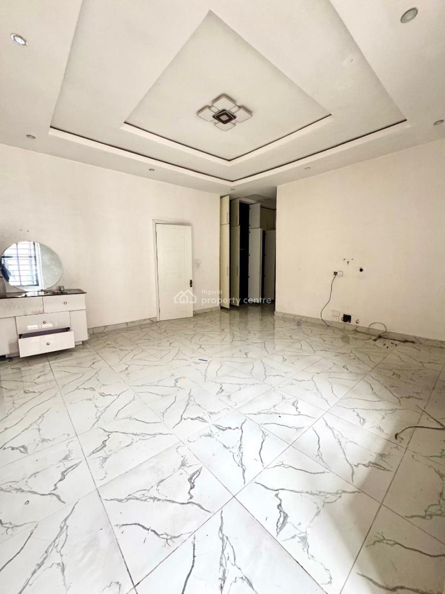 Well Lived 4 Bedrooms Terrace Duplex in a Well Secured Estate, Mega One Cinema Orchid Road, Lekki, Lagos, Terraced Duplex for Rent