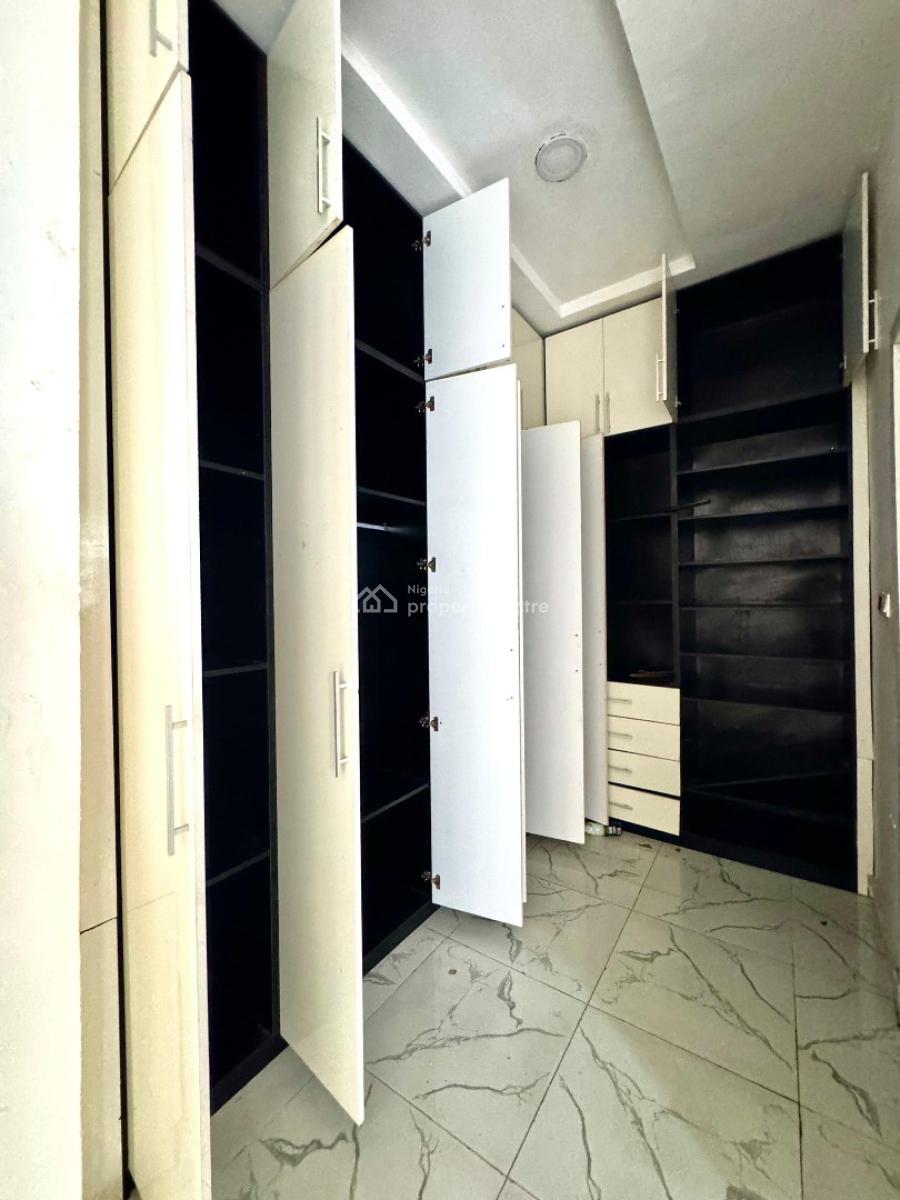 Well Lived 4 Bedrooms Terrace Duplex in a Well Secured Estate, Mega One Cinema Orchid Road, Lekki, Lagos, Terraced Duplex for Rent