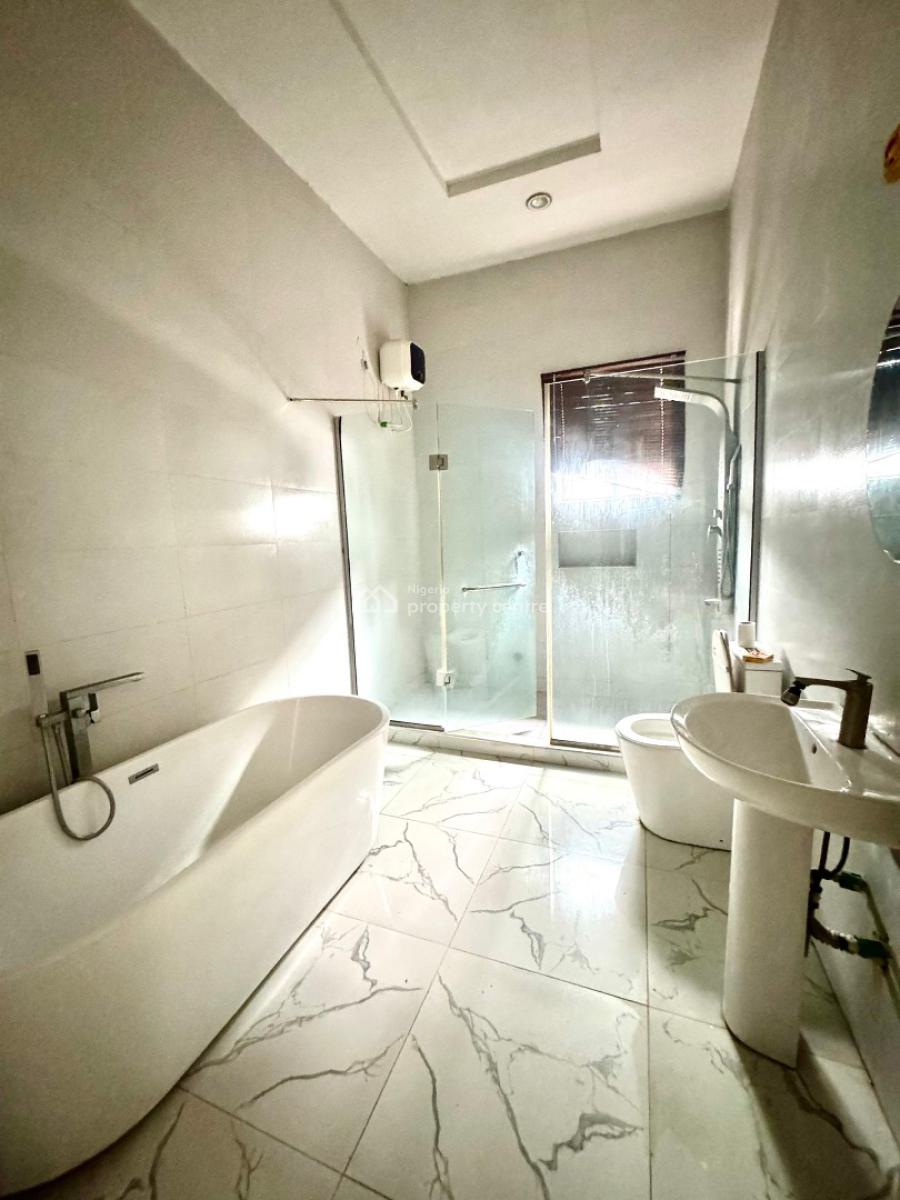 Well Lived 4 Bedrooms Terrace Duplex in a Well Secured Estate, Mega One Cinema Orchid Road, Lekki, Lagos, Terraced Duplex for Rent