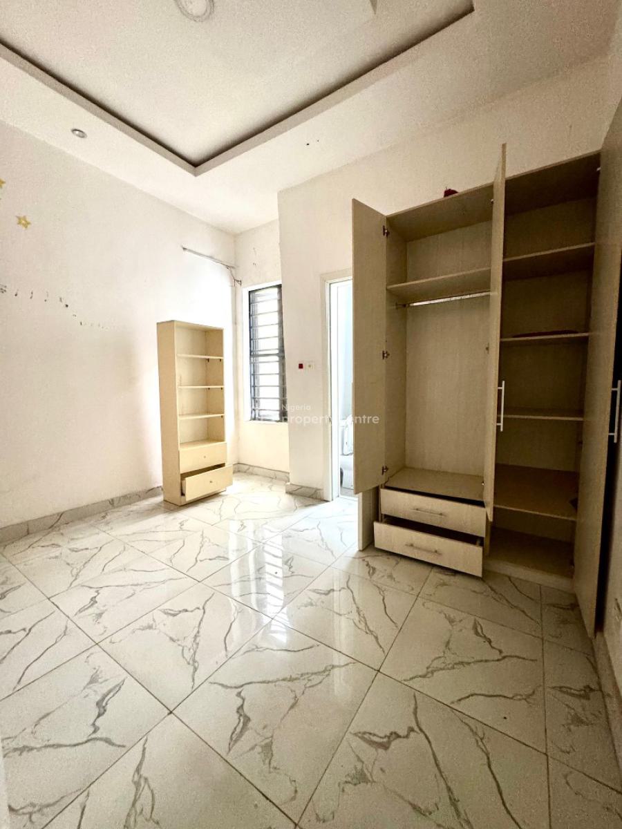 Well Lived 4 Bedrooms Terrace Duplex in a Well Secured Estate, Mega One Cinema Orchid Road, Lekki, Lagos, Terraced Duplex for Rent