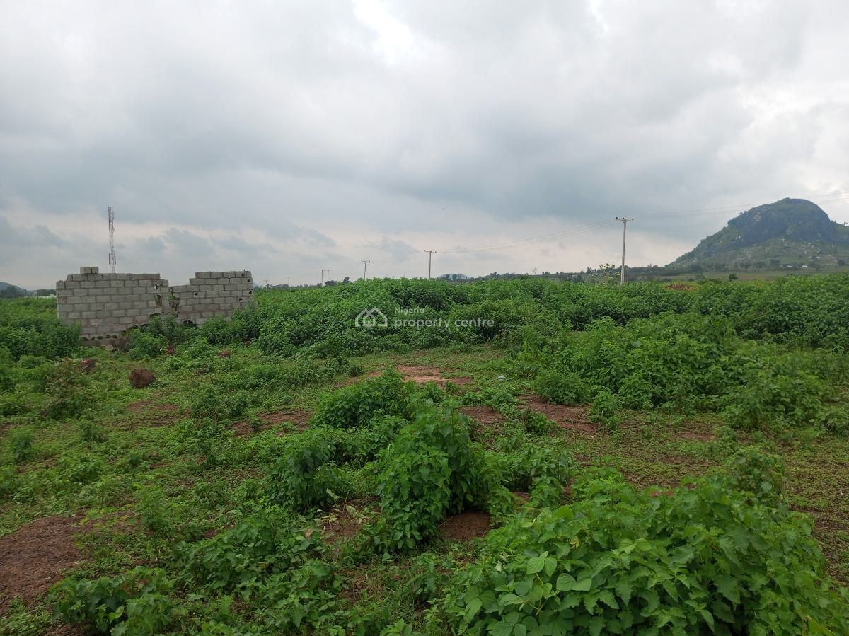 3 Bedroom Condominium, Sharing Fence with Lufem Estate, Before Gilmor Construction Yard, Guzape District, Abuja, Residential Land for Sale