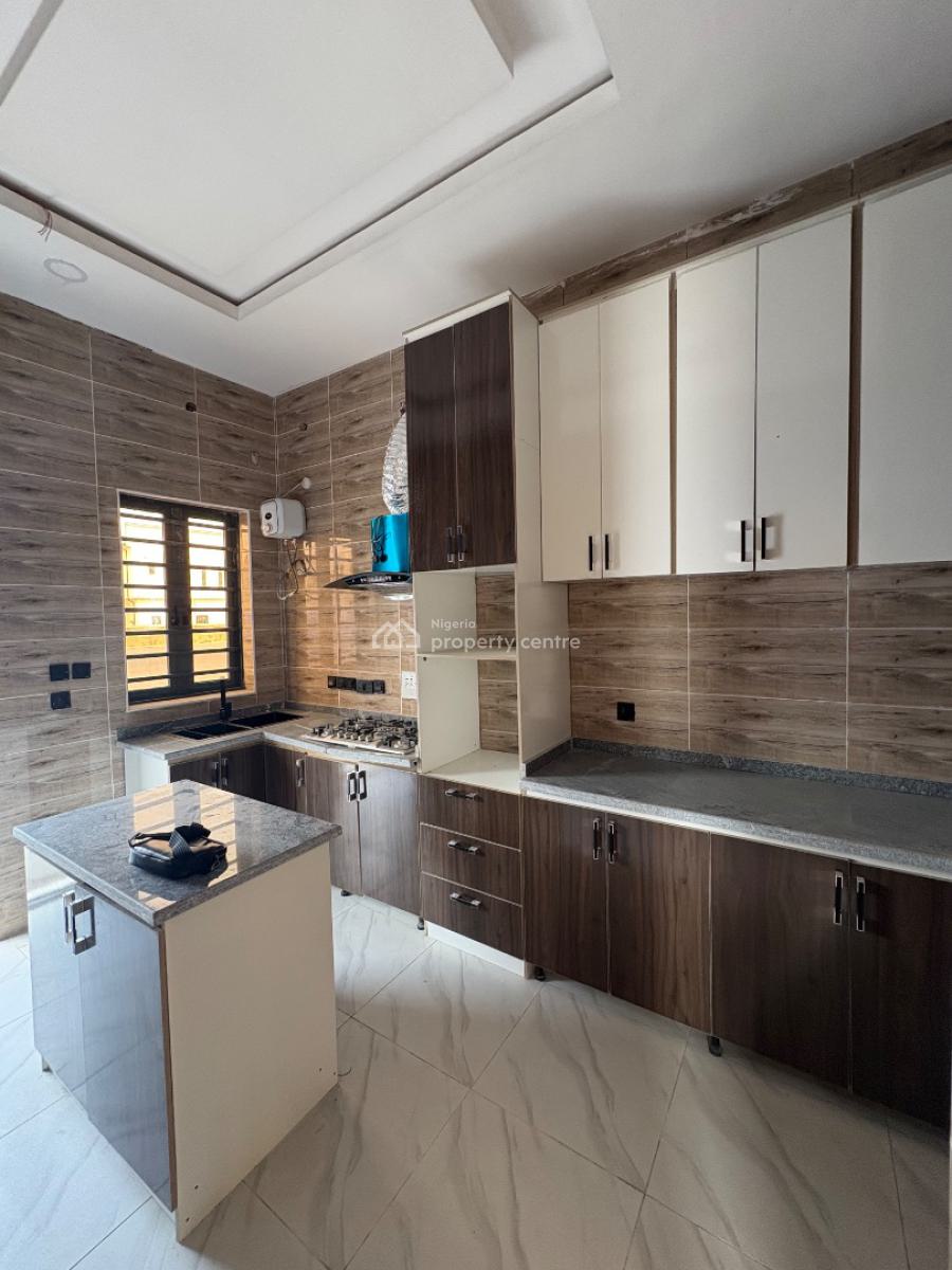 Standard 5 Bedroom Detached Duplex with Bq and Swimming Pool, Abraham Adesanya Axis, Ajah, Lagos, Detached Duplex for Sale